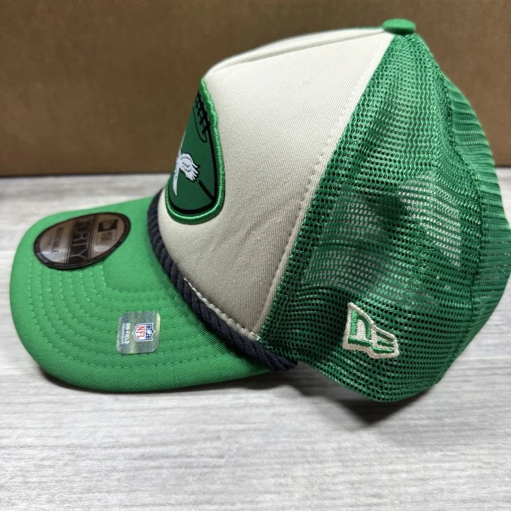 Men's New Era Stone/Kelly Green Philadelphia Eagles 9FORTY A-Frame Trucker Hat
